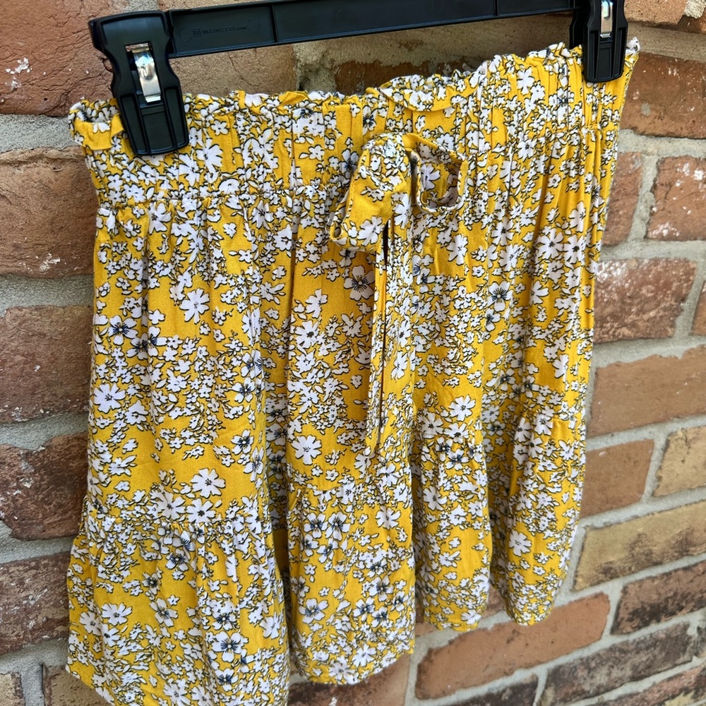 Mimi Chica Yellow Floral Skirt